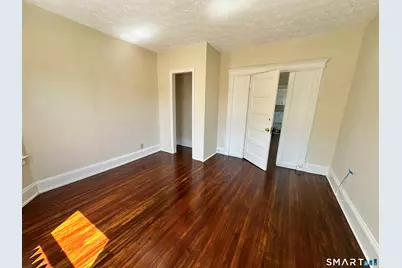 15-17 Beacon Street #2nd floor, Hartford, CT 06105 - Photo 2