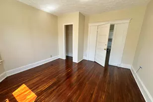 15-17 Beacon St, Hartford, CT 06105 - Photo 2