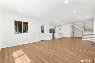 810 Brewster St, Bridgeport, CT 06605 - Photo 8