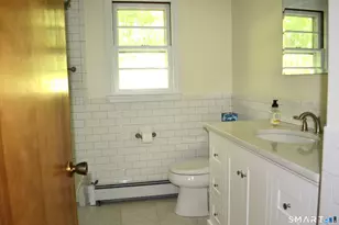 234 E Rocks Rd, Norwalk, CT 06851 - Photo 16