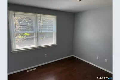 106 Meetinghouse Ridge, Meriden, CT 06450 - Photo 6