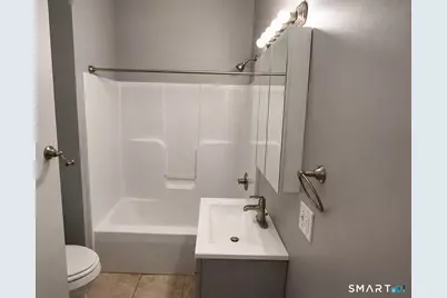 245 Ferry Street, New Haven, CT 06513 - Photo 8