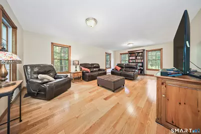 31 Louise Avenue, Wolcott, CT 06716 - Photo 10