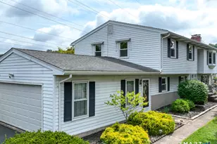 27 Hummingbird Dr, Berlin, CT 06037 - Photo 1