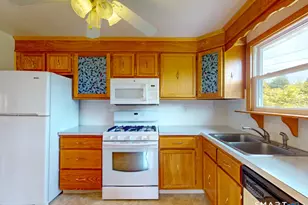 27 Hummingbird Dr, Berlin, CT 06037 - Photo 10