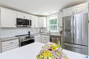 4 Pine Pl, Clinton, CT 06413 - Photo 22