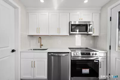 211 East Main Street #C28, Branford, CT 06405 - Photo 4