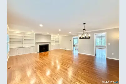 59 Bank Street #59, New Canaan, CT 06840 - Photo 4