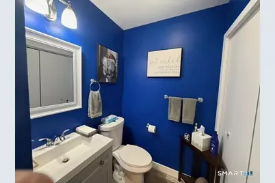 111 Harbour Close #111, New Haven, CT 06405 - Photo 8