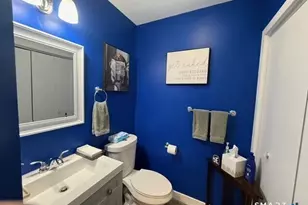 111 Harbour Close, New Haven, CT 06405 - Photo 8