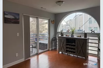 111 Harbour Close #111, New Haven, CT 06405 - Photo 6