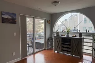 111 Harbour Close, New Haven, CT 06405 - Photo 6