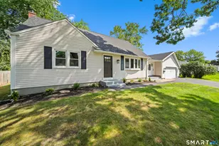 10 Lox Ln, Enfield, CT 06082 - Photo 2