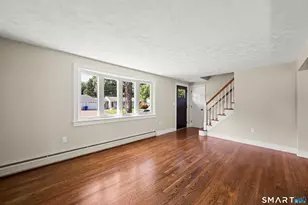 10 Lox Ln, Enfield, CT 06082 - Photo 14