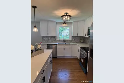 10 Lox Lane, Enfield, CT 06082 - Photo 10