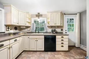 44 Climax Rd, Simsbury, CT 06070 - Photo 12