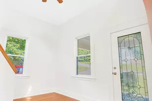 29 Hazelhurst Ave, Watertown, CT 06779 - Photo 2