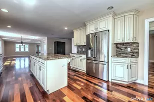 647 New Haven Ave, Milford, CT 06460 - Photo 12