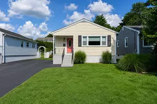 56 Harding Ave, West Haven, CT 06516 - Photo 1