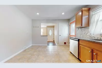 56 Harding Avenue, West Haven, CT 06516 - Photo 8