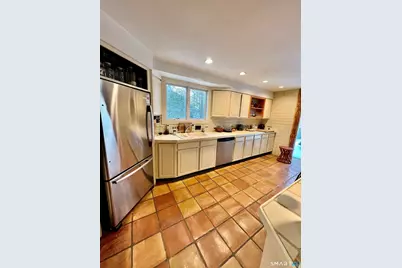 290 Cliffside Drive #290, Torrington, CT 06790 - Photo 10