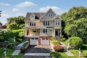 32 Reynolds Pl, Greenwich, CT 06830 - Photo 1