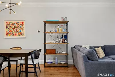 32 Reynolds Place #B, Greenwich, CT 06830 - Photo 4