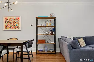32 Reynolds Pl, Greenwich, CT 06830 - Photo 4