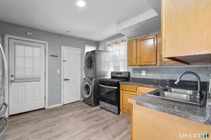 79 Hallock St, New Haven, CT 06519 - Photo 6