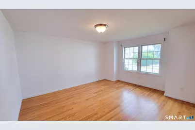 65 East Avenue, New Canaan, CT 06840 - Photo 12