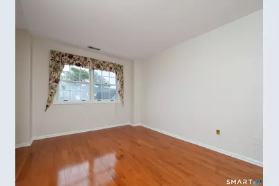 37 Wilton Crest #37, Wilton, CT 06897 - Photo 20