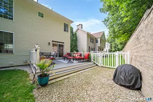 25 Independence Cir, Southbury, CT 06488 - Photo 36