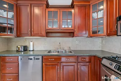 2 Ashby Street, Groton, CT 06355 - Photo 8