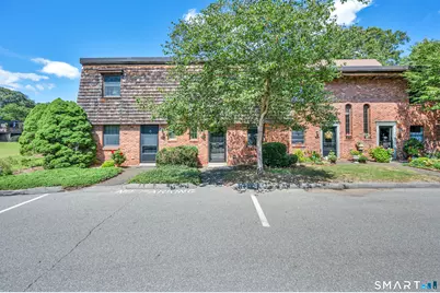 85 River Road #G2, Essex, CT 06426 - Photo 1