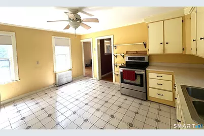 63 Elmwood Heights, Colchester, CT 06415 - Photo 10