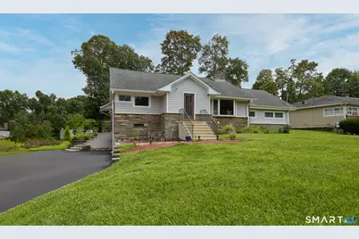 1374 Huntington Turnpike, Trumbull, CT 06611 - Photo 2
