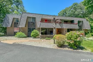 38 Rambling Brook Ln, Glastonbury, CT 06033 - Photo 2
