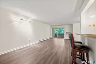 38 Rambling Brook Ln, Glastonbury, CT 06033 - Photo 8