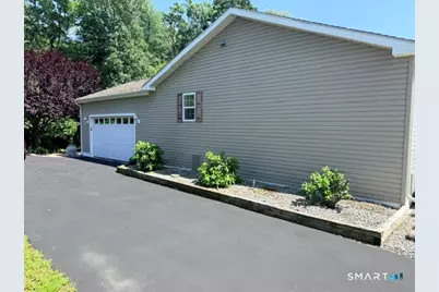 24 Cliff Road, Ledyard, CT 06339 - Photo 4