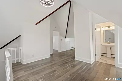 28 Dolsen Place #3, Stamford, CT 06901 - Photo 1
