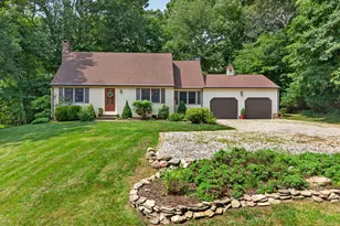 11 Kitteridge Hill Rd, Old Saybrook, CT 06475 - Photo 2