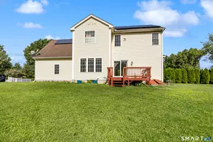48 Chatfield Dr, West Hartford, CT 06110 - Photo 16