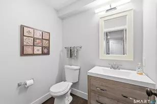 19 Applewood Ln, Avon, CT 06001 - Photo 6