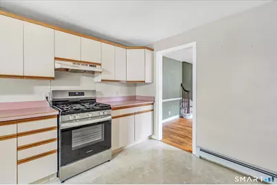 90 Ulrich Road, Stratford, CT 06614 - Photo 12