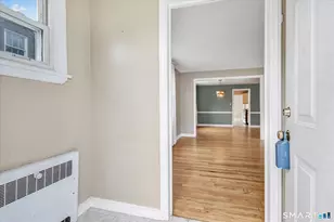 90 Ulrich Rd, Stratford, CT 06614 - Photo 4