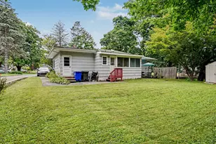 25 Elgin Ave, Bethel, CT 06801 - Photo 22