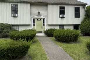 142 Aspetuck Vlg, New Milford, CT 06776 - Photo 2