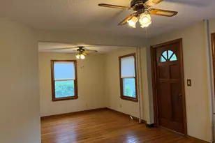 442 High St, Torrington, CT 06790 - Photo 2