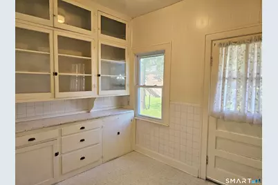 2 Tucker Avenue, Watertown, CT 06779 - Photo 2