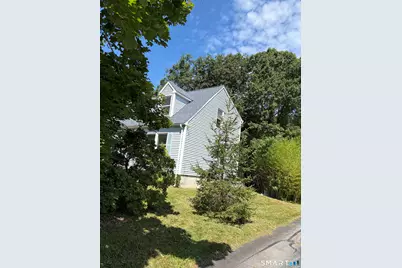106 Deerfield Ridge Drive, Groton, CT 06355 - Photo 2